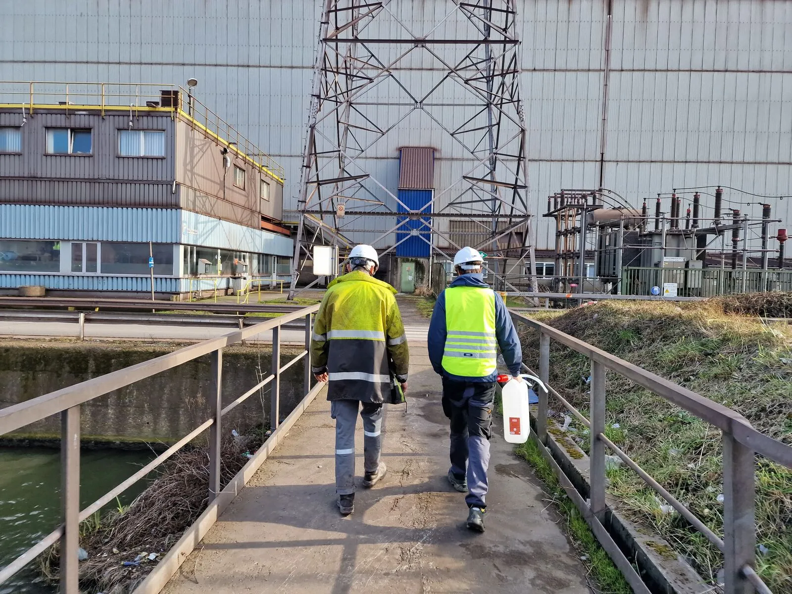 Ingénieurs de Revalio en visite de site chez Aperam