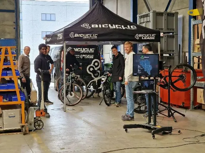Des vélos Bicyclic Lease remis à l'équipe d'une entreprise