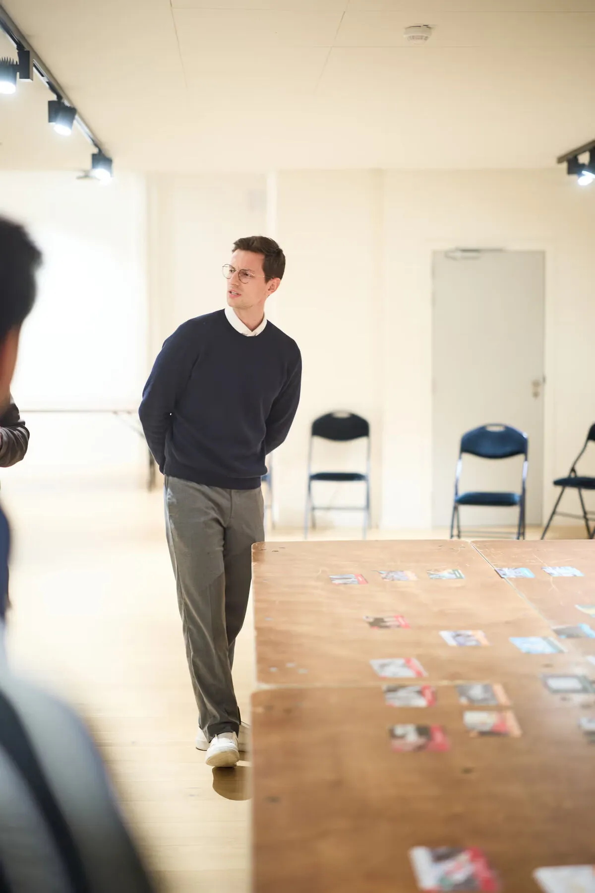 Un animateur Bleen mène un atelier collaboratif