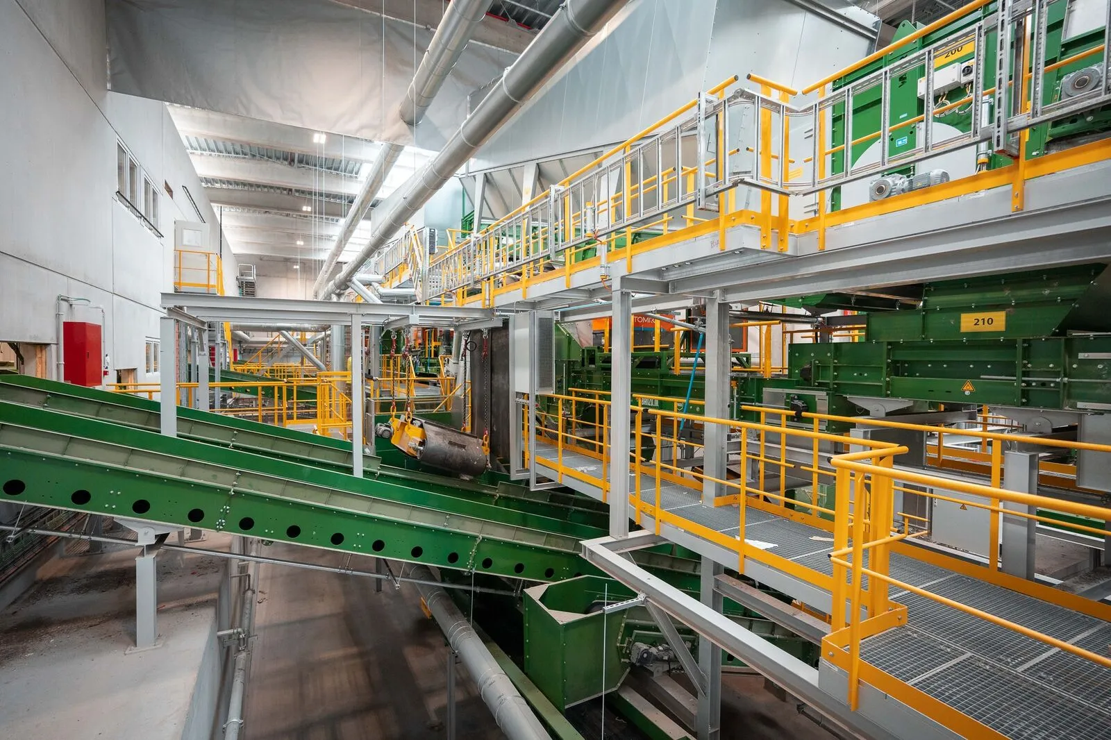 La ligne de tri automatisée de Rumbeke, qui sépare les déchets d'entreprise en matières recyclables et non recyclables