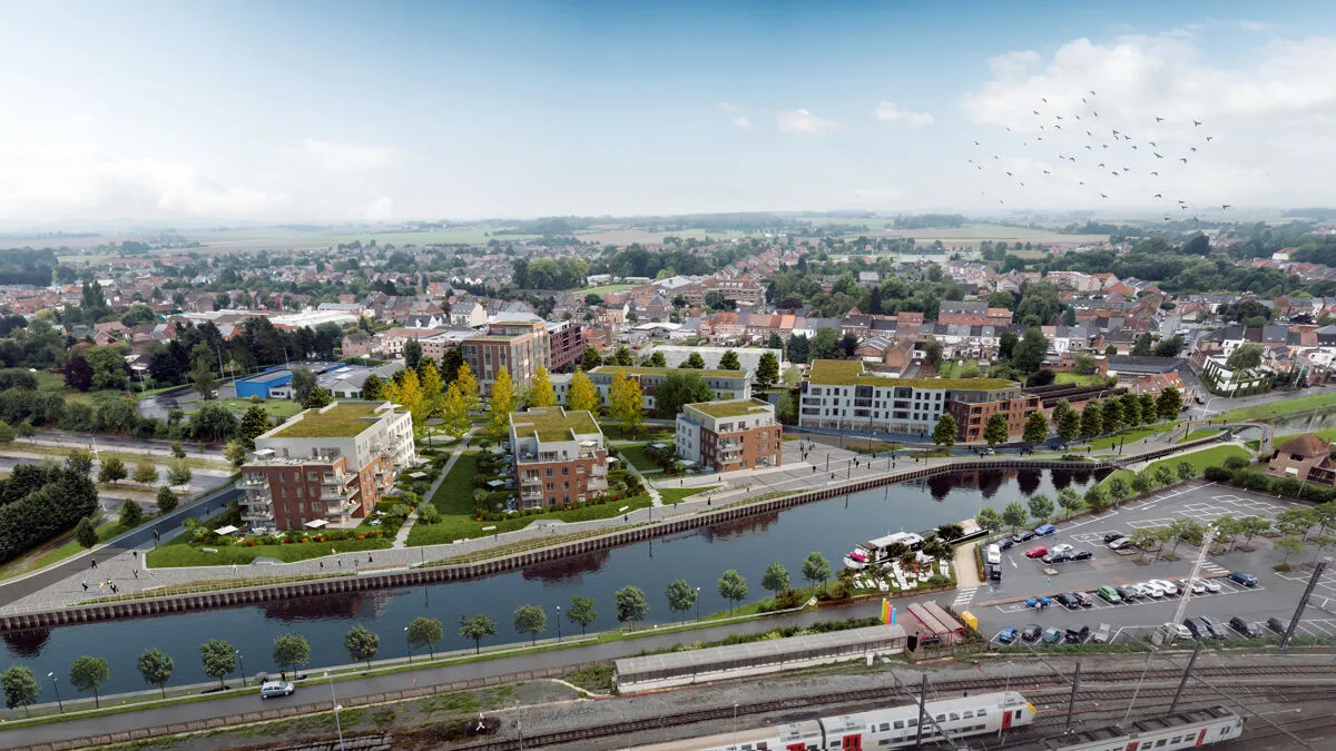 Vue aérienne du site de la Sucrerie d'Ath, le long du canal